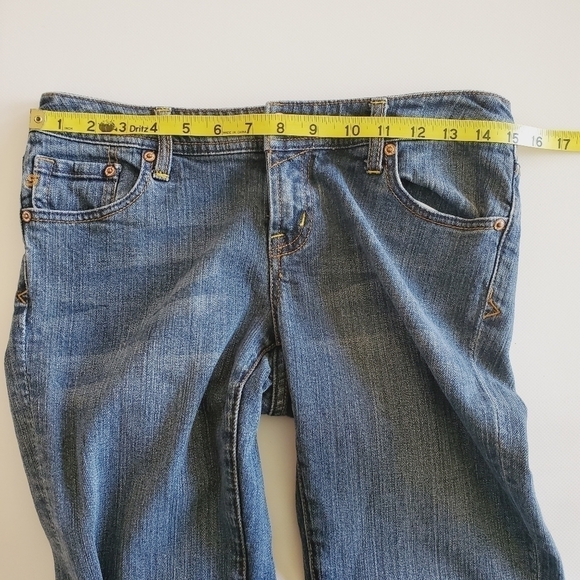 7030 * Seven7 Crop Embroidered Pocket Jeans Medium Wash Denim Size 28 - Picture 8 of 11